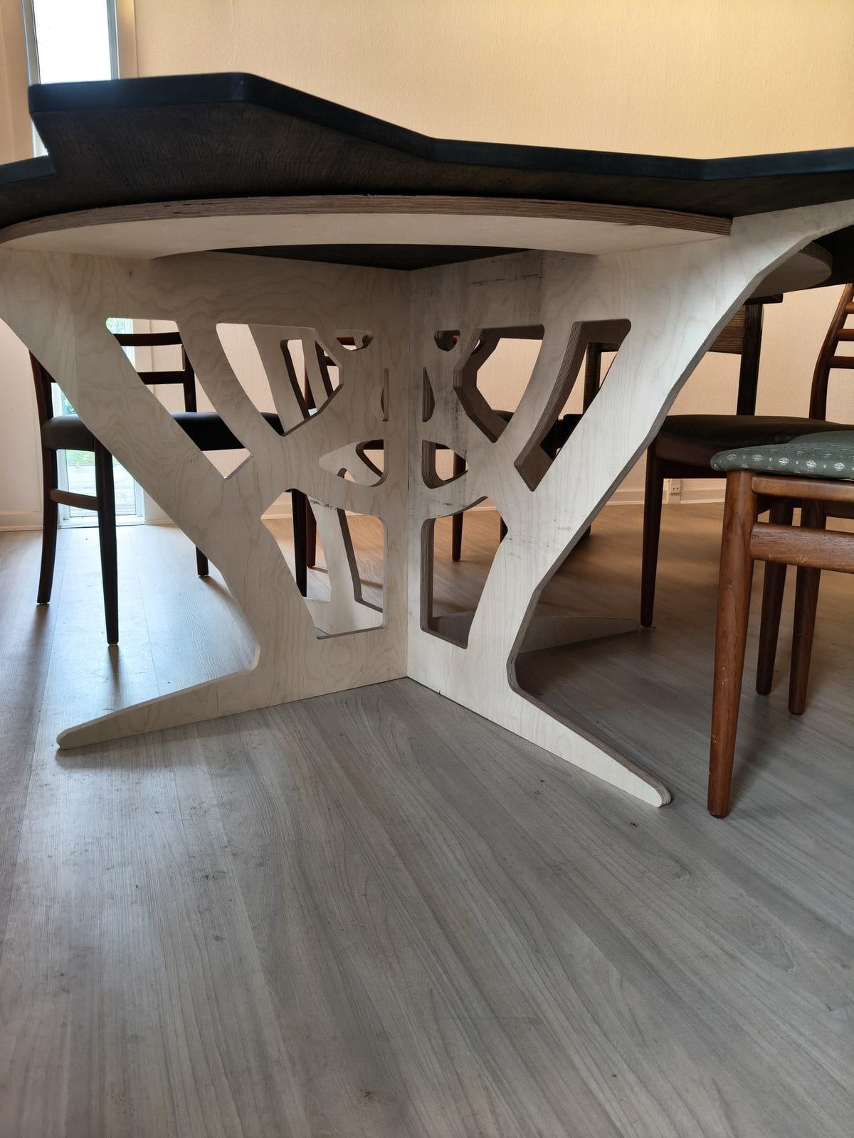 CNC table base detail